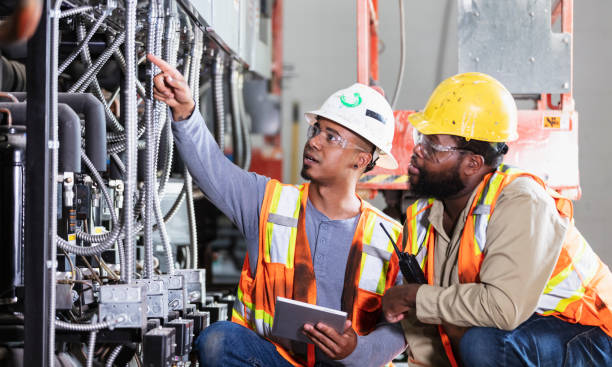 Best Local Electrician Companies  in San Carlos, TX